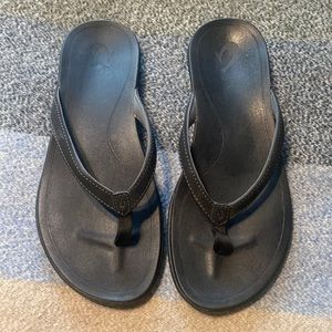 Olukai flip flops